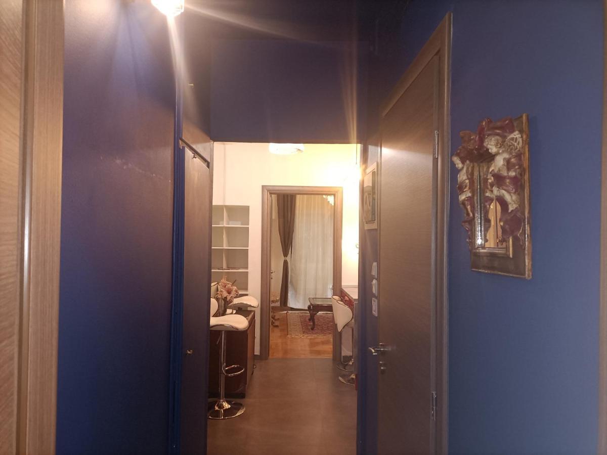 Elegant Apartment Ateny Zewnętrze zdjęcie